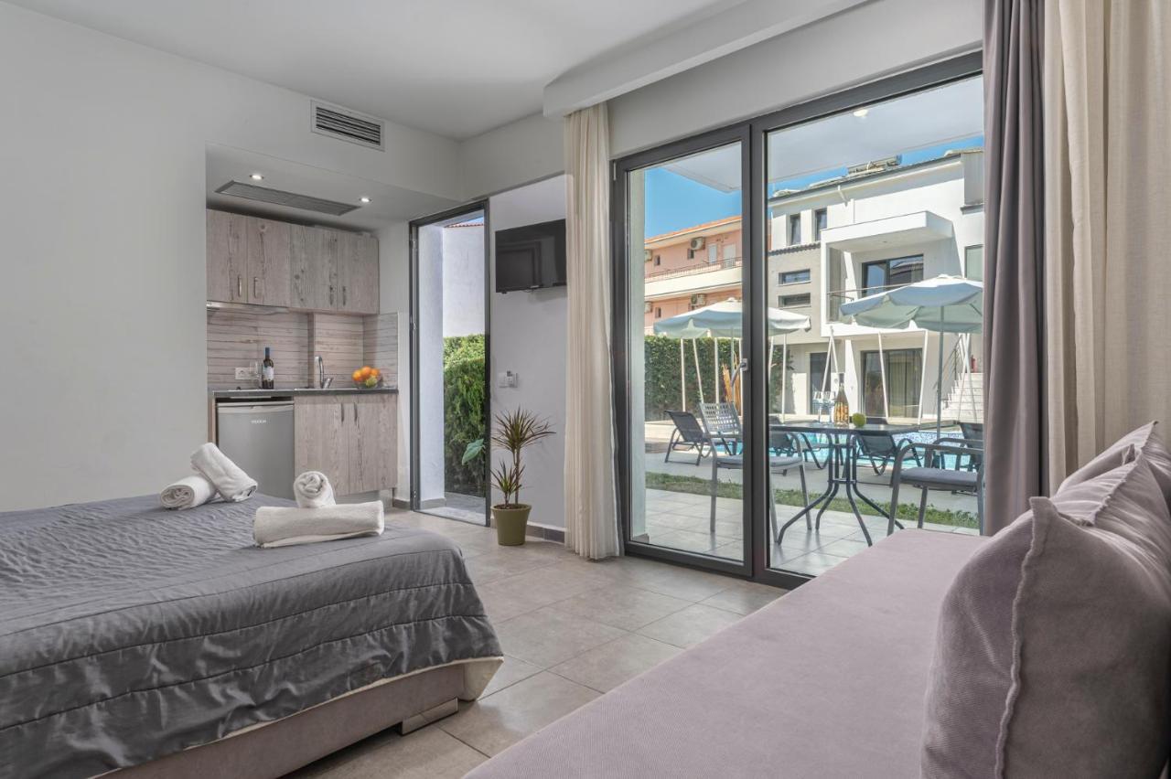 Adonis Luxury Village Pefkochori Eksteriør billede