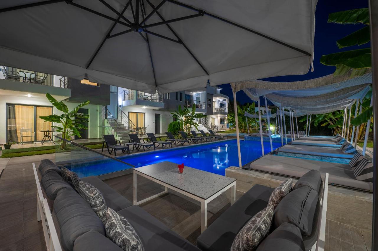 Adonis Luxury Village Pefkochori Eksteriør billede