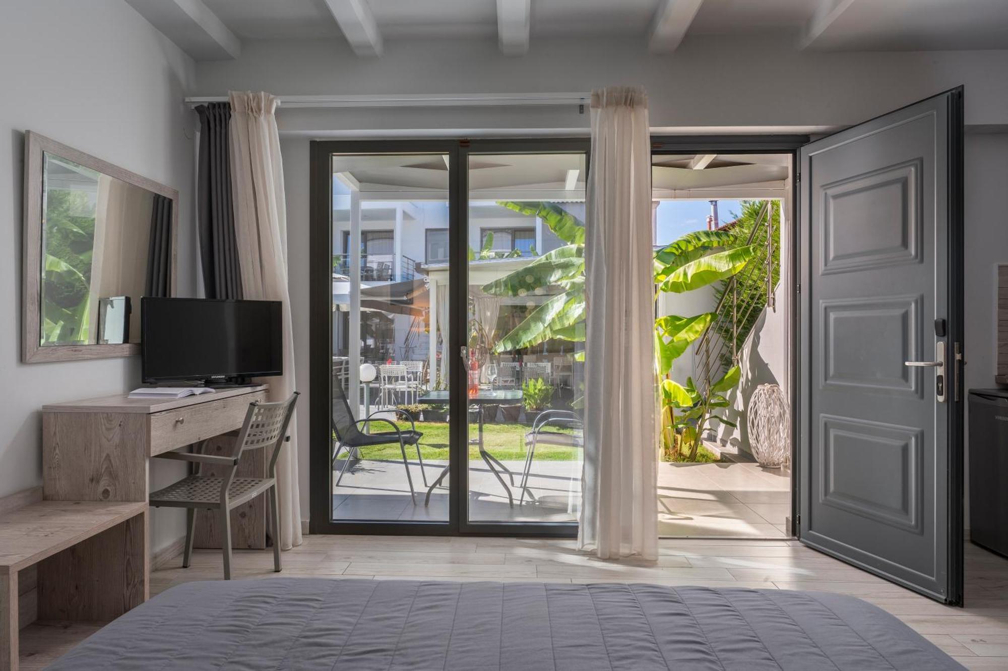 Adonis Luxury Village Pefkochori Værelse billede